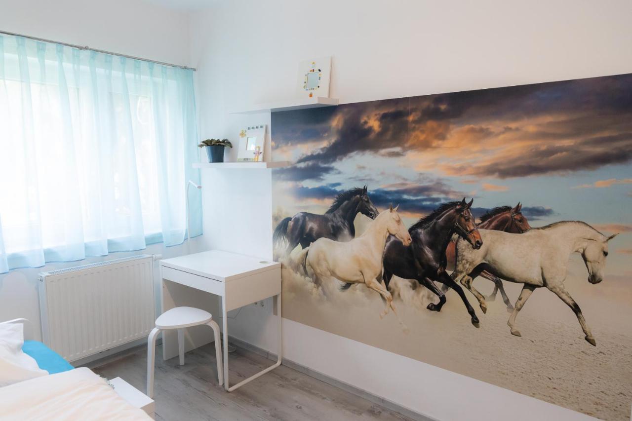 Appartamento Tuerkiz Apartman Kőszeg Esterno foto